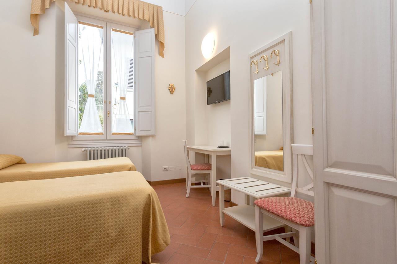 Отель Casa Betania Casa Per Ferie Флоренция Экстерьер фото